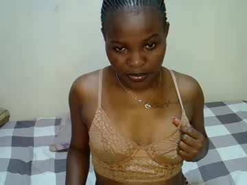 prettydamelia